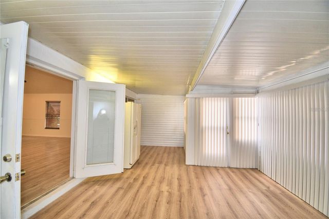 616 CRYSTALS BOULEVARD, Winter Haven, FL 33884