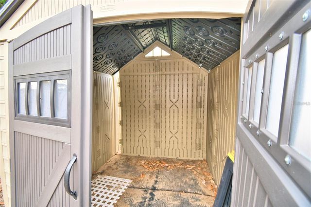 616 CRYSTALS BOULEVARD, Winter Haven, FL 33884