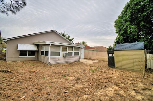 616 CRYSTALS BOULEVARD, Winter Haven, FL 33884