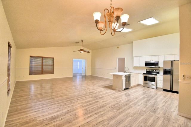 616 CRYSTALS BOULEVARD, Winter Haven, FL 33884