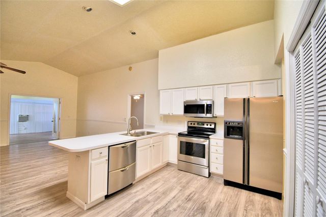 616 CRYSTALS BOULEVARD, Winter Haven, FL 33884