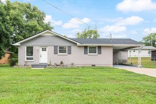 3228 Cloverwood Dr, Nashville, TN 37214
