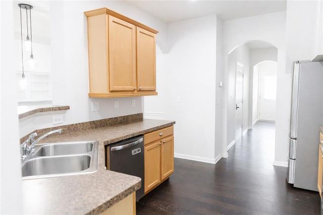 544 Ridge View Crossing, Woodstock, GA 30188