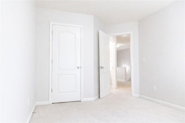 544 Ridge View Crossing, Woodstock, GA 30188