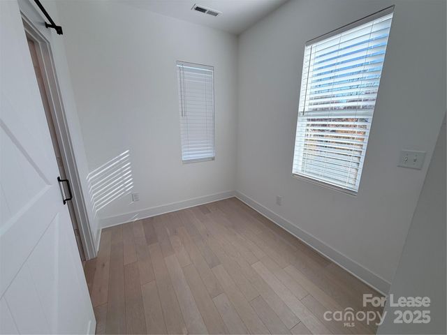 2009 Hamorton Place, Charlotte, NC 28205