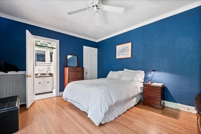 496 Sheridan Road 1, Evanston, IL 60202