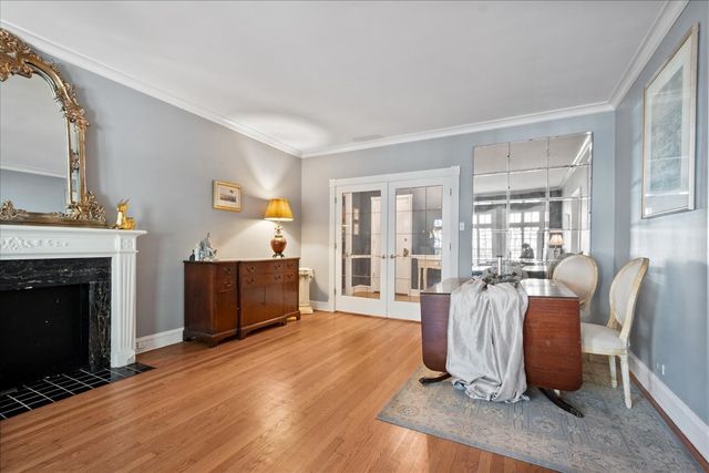 496 Sheridan Road 1, Evanston, IL 60202