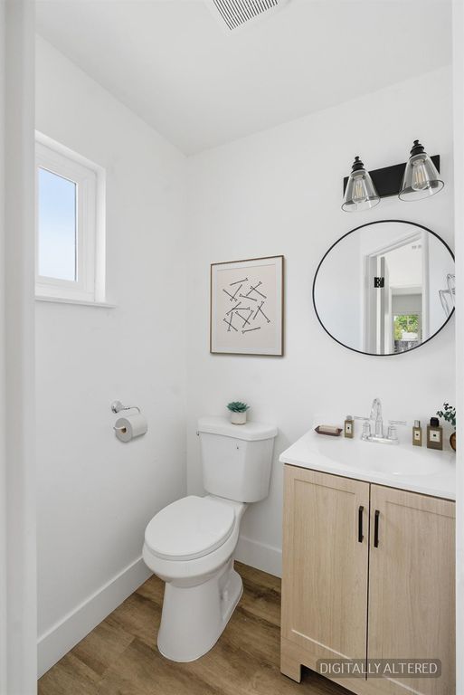 Image 27 of property listing at 1843 W Cortland Avenue, Fresno, CA 93705