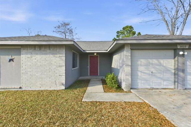 2822 Forest Point Drive, League City, TX 77573