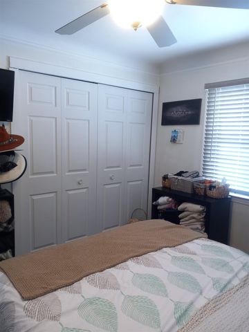 806 S Main Street, Au Gres Twp, MI 48703