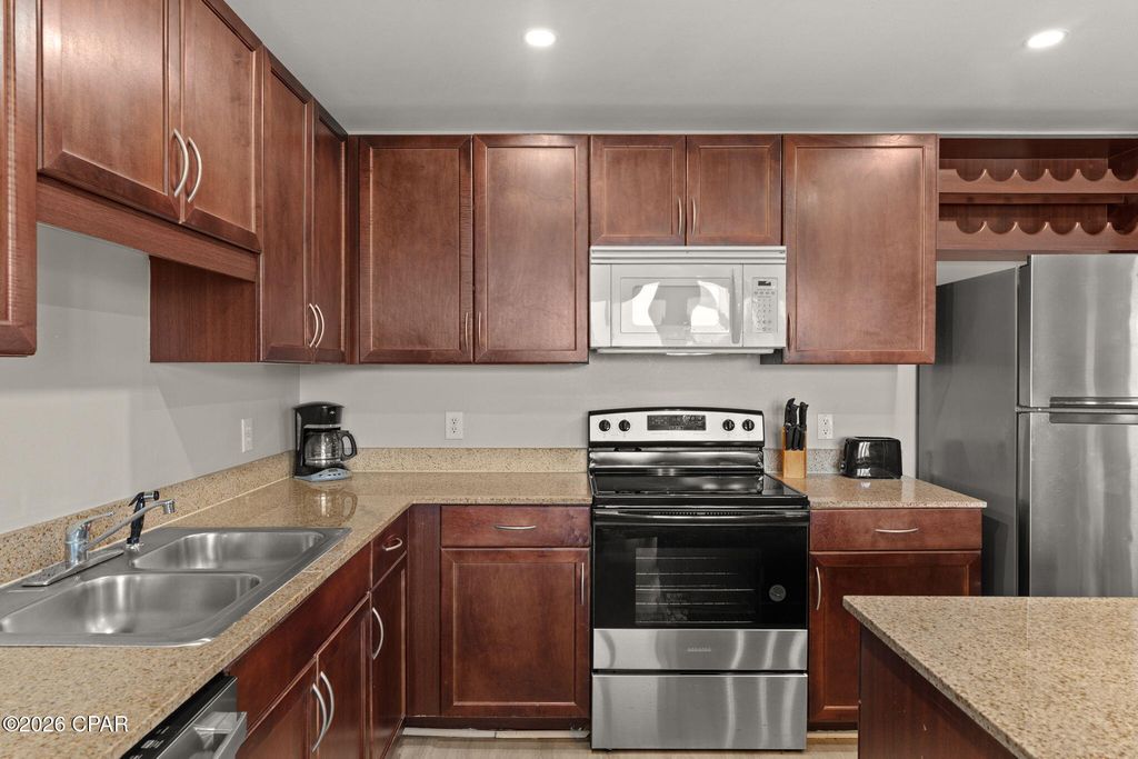 Image 10 of property listing at 9860 S Thomas Drive 815, Panama City Beach, FL 32408