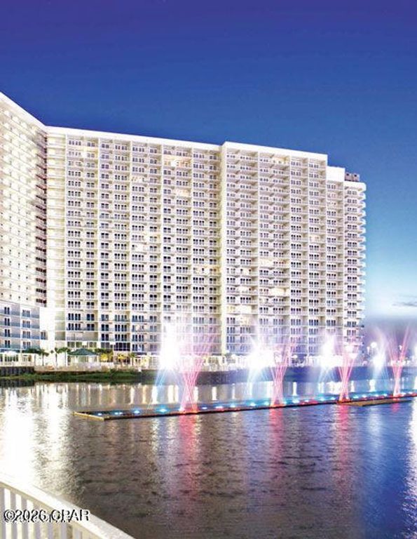 Image 39 of property listing at 9860 S Thomas Drive 815, Panama City Beach, FL 32408