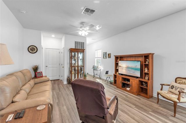 10427 LADYBUG COVE, Parrish, FL 34219