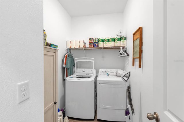 10427 LADYBUG COVE, Parrish, FL 34219