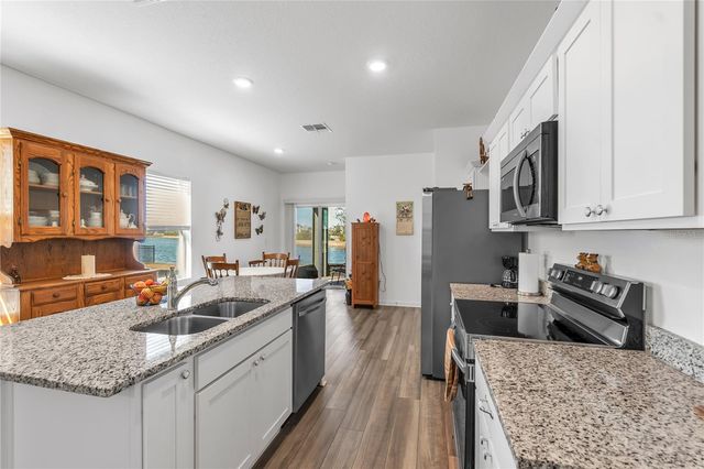 10427 LADYBUG COVE, Parrish, FL 34219