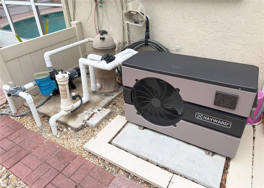 Image 45 of property listing at 5353 SHADOW LAWN DRIVE, Sarasota, FL 34242