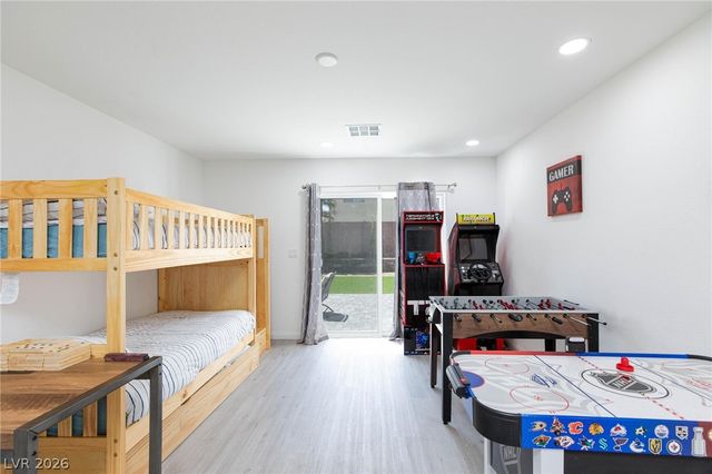 7665 Sandhaven Street, Las Vegas, NV 89139