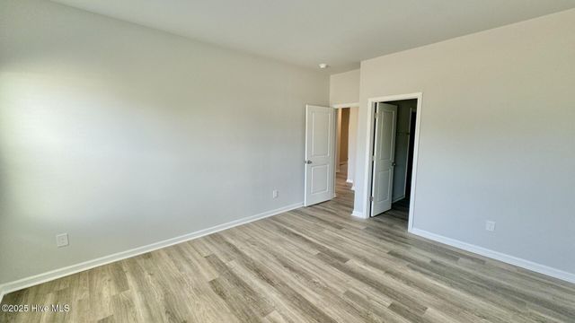 626 S Squires Run Lane, Richlands, NC 28574