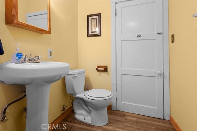 233 Glen Avon Drive, Cedar Glen, CA 92321