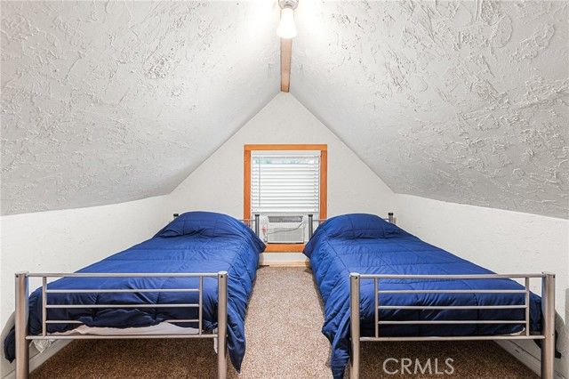 233 Glen Avon Drive, Cedar Glen, CA 92321