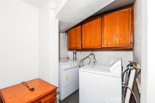 233 Glen Avon Drive, Cedar Glen, CA 92321