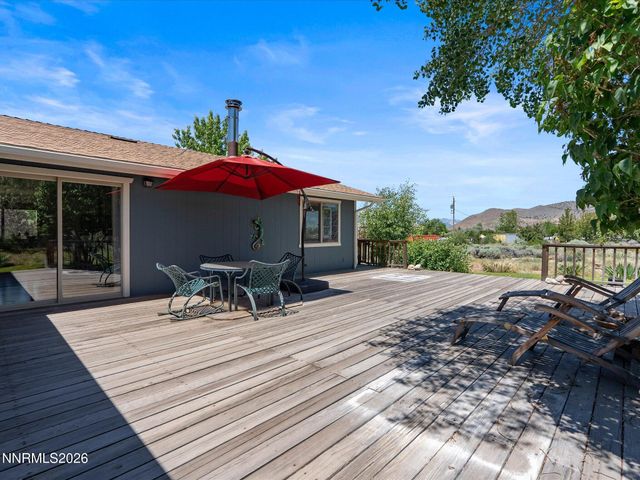 1560 Jones Street, Minden, NV 89423