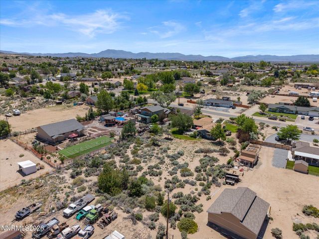 1560 Jones Street, Minden, NV 89423