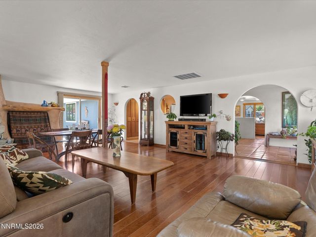 1560 Jones Street, Minden, NV 89423