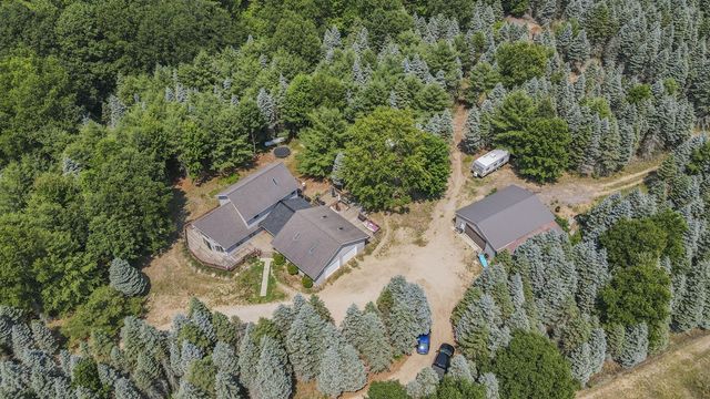 5735 Archer Road, Brethren, MI 49619
