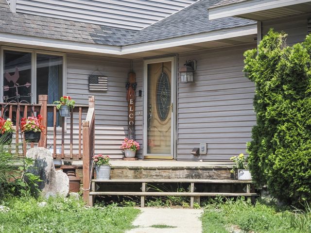 5735 Archer Road, Brethren, MI 49619