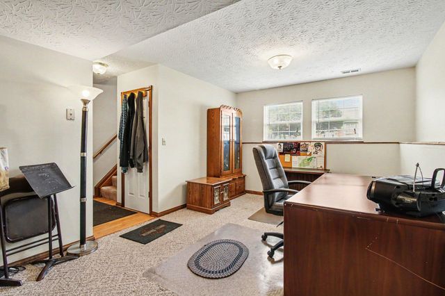 1506 Waterfall Way, Elsmere, KY 41018