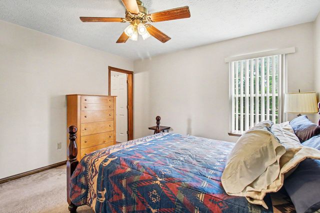 1506 Waterfall Way, Elsmere, KY 41018