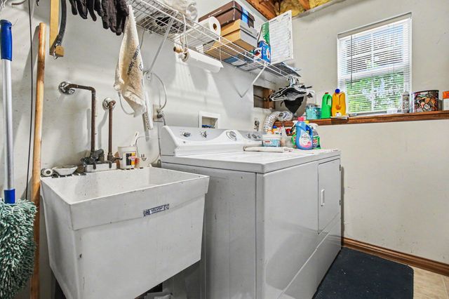 1506 Waterfall Way, Elsmere, KY 41018