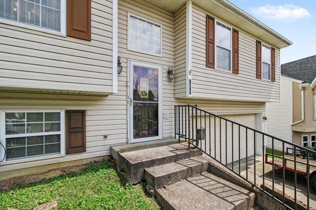 1506 Waterfall Way, Elsmere, KY 41018