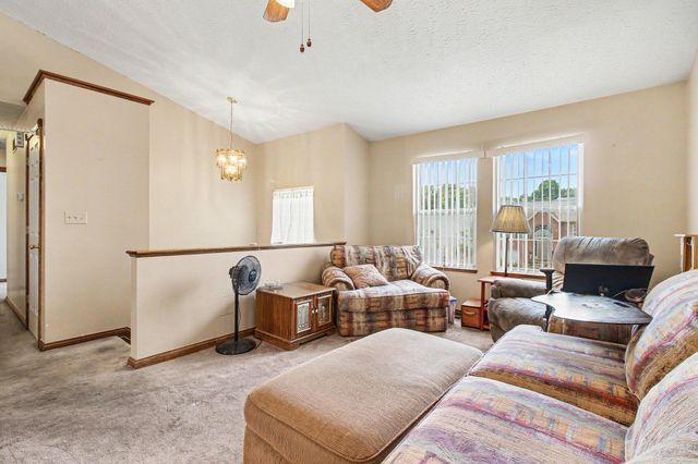 1506 Waterfall Way, Elsmere, KY 41018