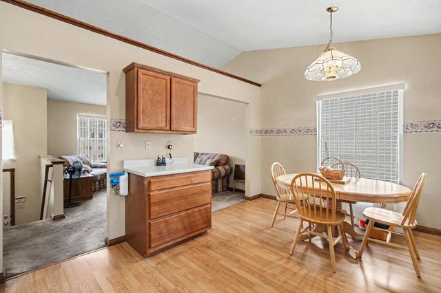 1506 Waterfall Way, Elsmere, KY 41018