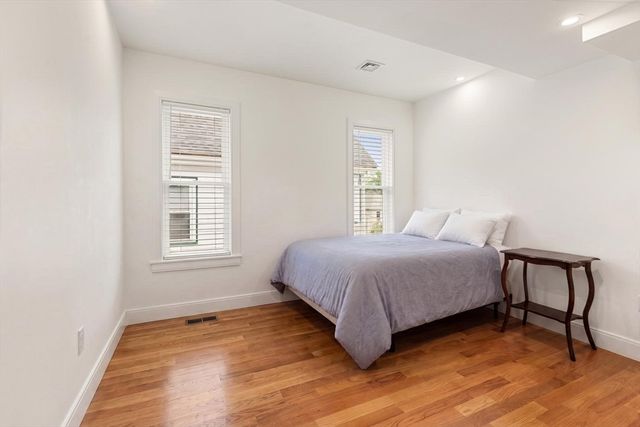 27 Hancock St 2, Medford, MA 02155