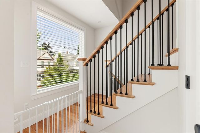 27 Hancock St 2, Medford, MA 02155