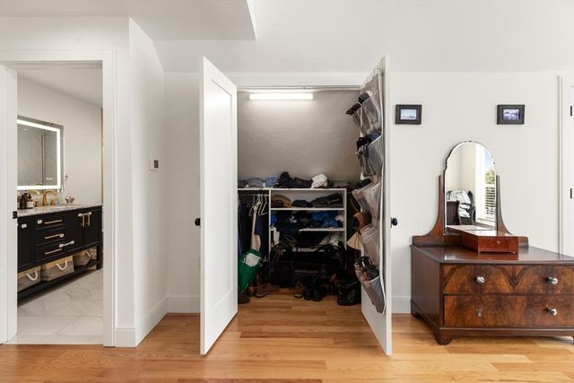 27 Hancock St 2, Medford, MA 02155