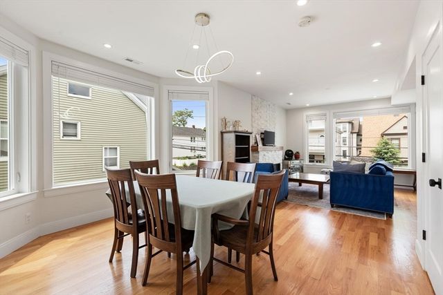 27 Hancock St 2, Medford, MA 02155