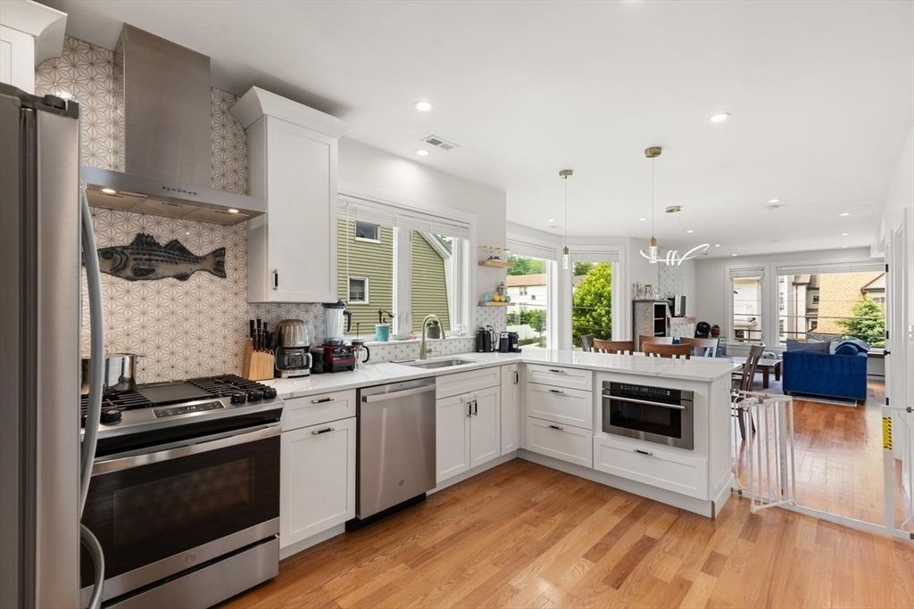 27 Hancock St 2, Medford, MA 02155