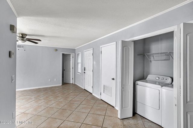725 7TH Avenue S, Jacksonville Beach, FL 32250