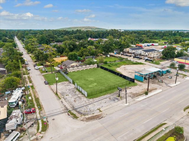 8308 & 8312, & 8814 Mesa, Richland Drive, Houston, TX 77028