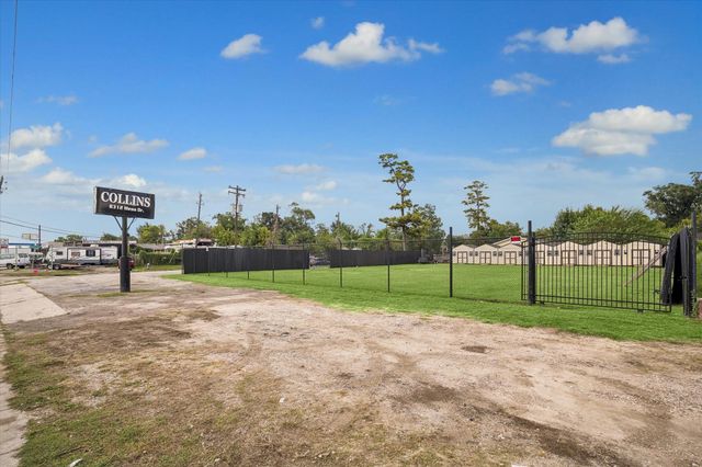 8308 & 8312, & 8814 Mesa, Richland Drive, Houston, TX 77028