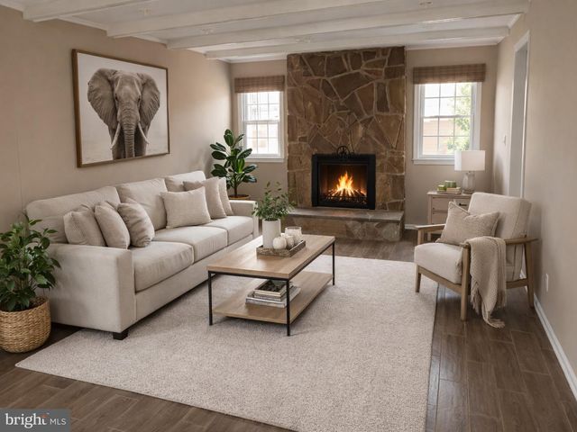 8100 LANGBROOK RD, Springfield, VA 22152