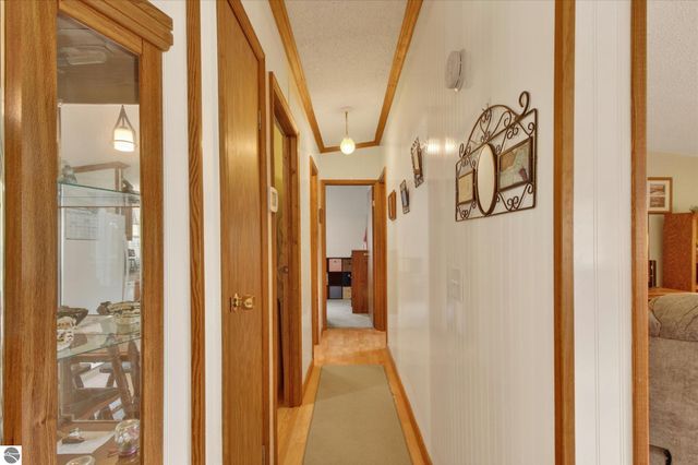 3333 N Ferris Road, Sumner, MI 48889