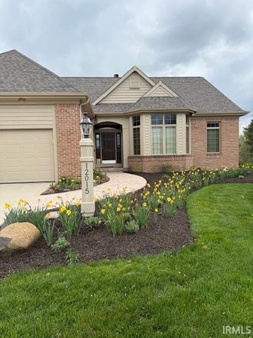 12015 Sycamore Lakes Court, Fort Wayne, IN 46814