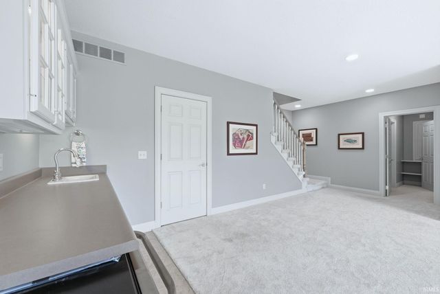 12015 Sycamore Lakes Court, Fort Wayne, IN 46814