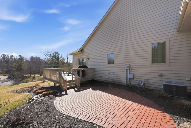 12015 Sycamore Lakes Court, Fort Wayne, IN 46814