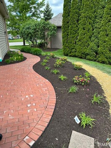 12015 Sycamore Lakes Court, Fort Wayne, IN 46814